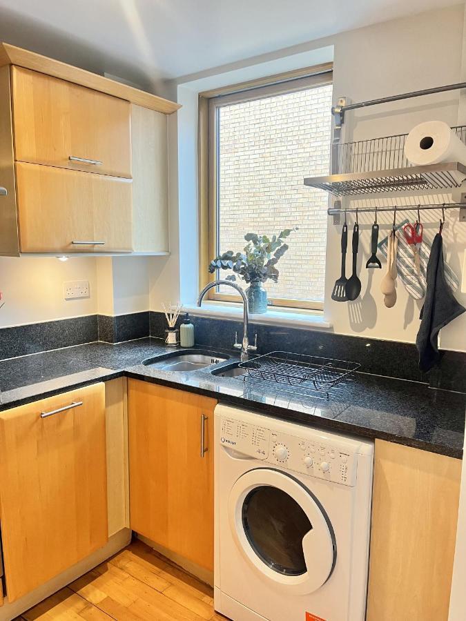 Spacious Mews Apartment, Clapham Londyn Zewnętrze zdjęcie